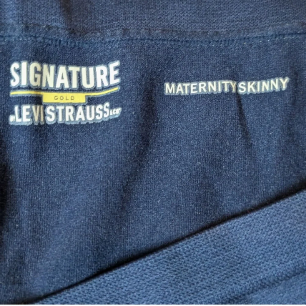 Levi Strauss Maternity Skinny Dark Rinse Super Stretch Full Tummy Panel Jeans Lg